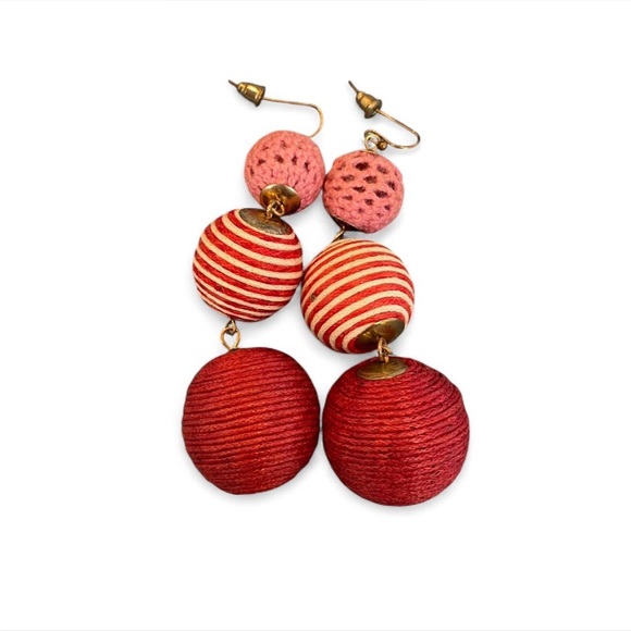 vintage Jewelry - Pink and red striped beaded earrings #boho japanese inspired earrings